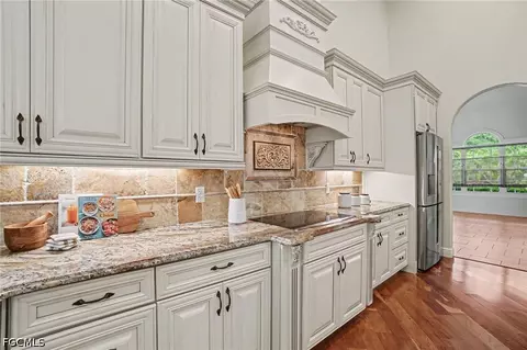 Kitchen - 20103 Cheetah Ln, Estero, FL 33928 photo 5 of 5