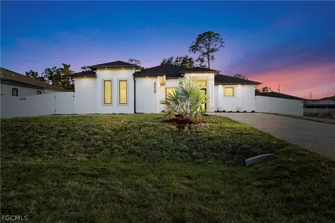 858 Nimitz Blvd, Lehigh Acres, FL 33974