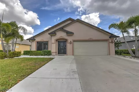 15613 Beachcomber Ave, Fort Myers, FL 33908