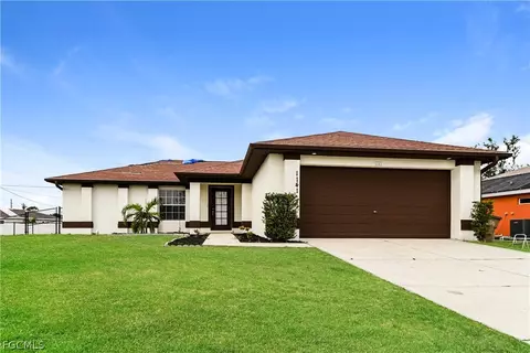 1141 SW 6th Ter, Cape Coral, FL 33991