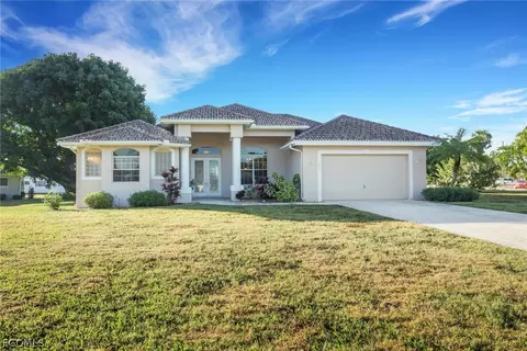 1675 Saint Clair Ave E, North Fort Myers, FL 33903