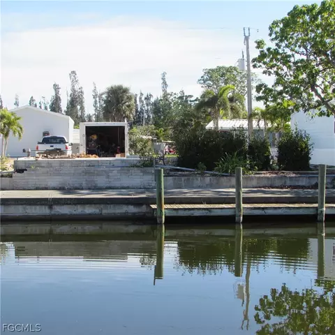 5004 Gulfgate Ln, Other, FL 33956