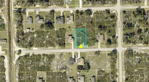 2806 73rd St W, Lehigh Acres, FL 33971