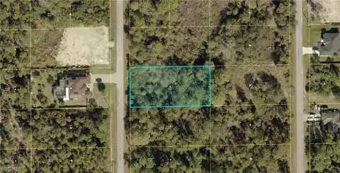 818 Prospect Ave, Lehigh Acres, FL 33972