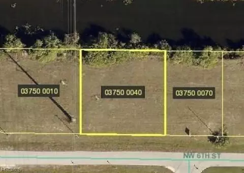 2403 NW 6th St, Cape Coral, FL 33993