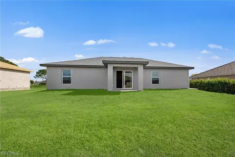 6012 Keystone Cir, Labelle, FL 33935 photo 10