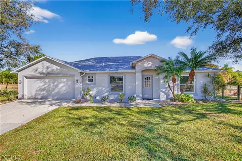921 47th Ave NE, Naples, FL 34120