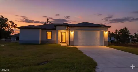 3306 74th St W, Lehigh Acres, FL 33971