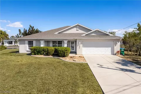 1303 SW 8th Ct, Cape Coral, FL 33991