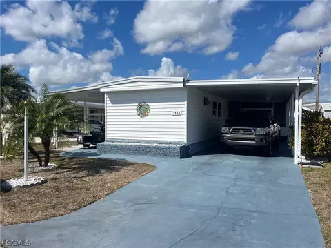 3134 Venus Ln, North Fort Myers, FL 33903