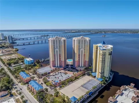 2743 1st St #2102, Fort Myers, FL 33916