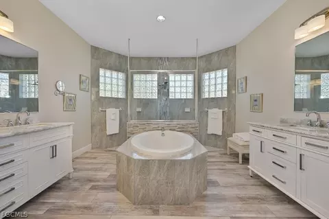 Bath - 3921 Preserve Way, Estero, FL 33928 photo 1 of 2