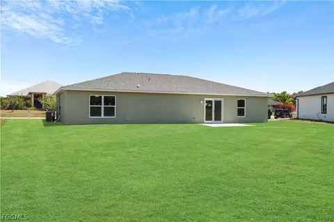 Exterior - 4524 Springview Cir, Labelle, FL 33935 photo 4 of 4