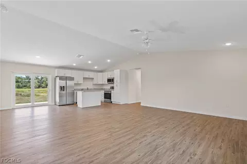 Living - 4524 Springview Cir, Labelle, FL 33935 photo 2 of 6