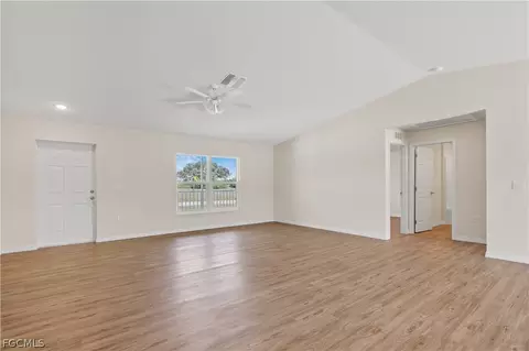 Living - 4524 Springview Cir, Labelle, FL 33935 photo 5 of 6