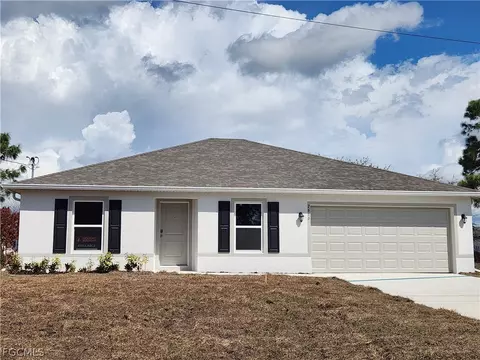 2616 5th St SW, Lehigh Acres, FL 33976