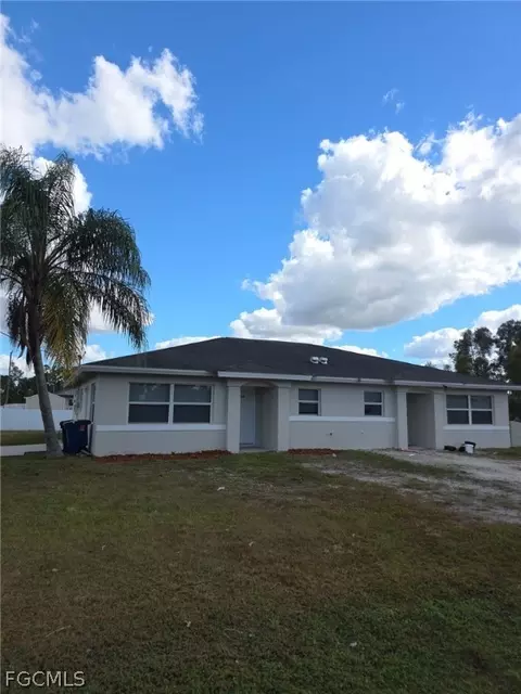 1247 Bacon Ave UNIT A &  B, Fort Myers, FL 33913