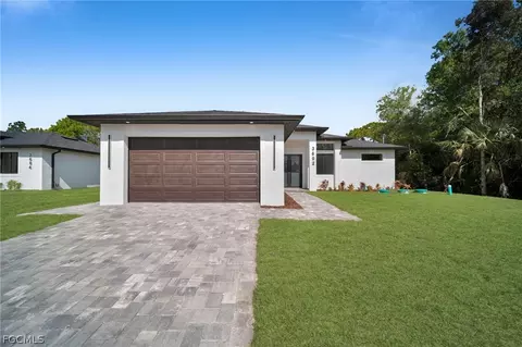 3602 58th St W, Lehigh Acres, FL 33971