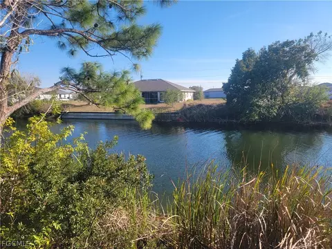 1126 NW 18th Ter, Matlacha, FL 33993