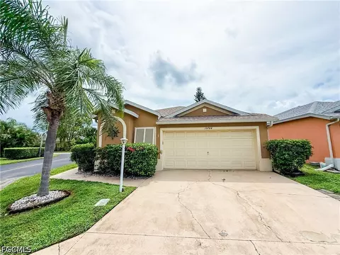 10744 Blue Bimini Cir, Estero, FL 33928
