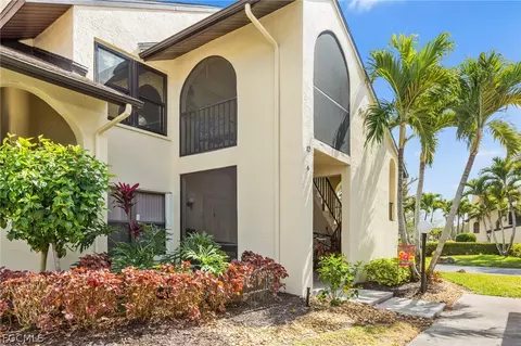 8366 Charter Club Cir #12, Fort Myers, FL 33919