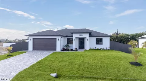 1810 NE 6th Pl, Cape Coral, FL 33909