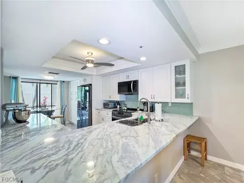 16350 Kelly Cove Dr #286, Fort Myers, FL 33908