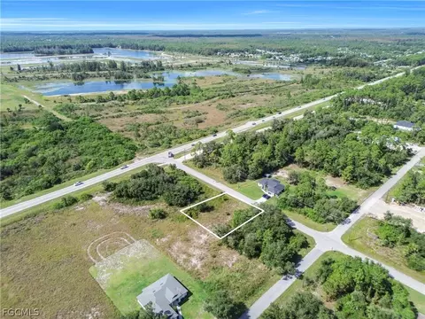 2406 E 18th St, Lehigh Acres, FL 33972