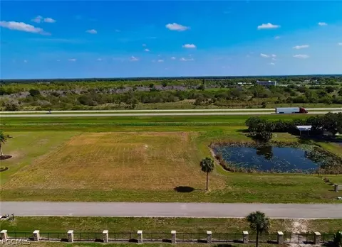 4005 Oak Haven Dr, Labelle, FL 33935