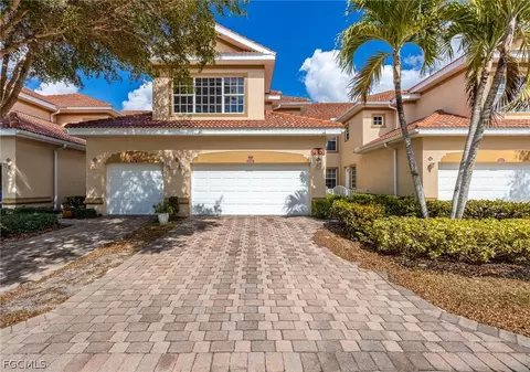 5550 Berkshire Dr #202, Fort Myers, FL 33912