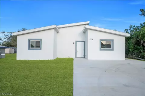 424 Alabama Rd S, Lehigh Acres, FL 33936