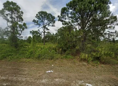 1139 Venetia St, Lehigh Acres, FL 33974