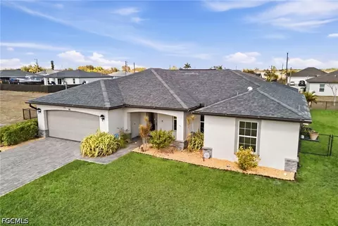 101 NW 25th Ter, Cape Coral, FL 33993