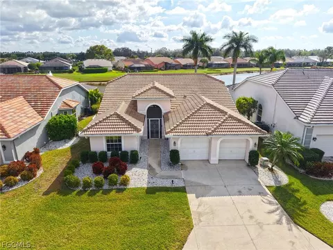 9110 Old Hickory Cir, Fort Myers, FL 33912