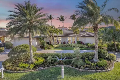 4850 Sherry Ln, Fort Myers, FL 33908