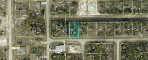 617 Trinity St E, Lehigh Acres, FL 33974