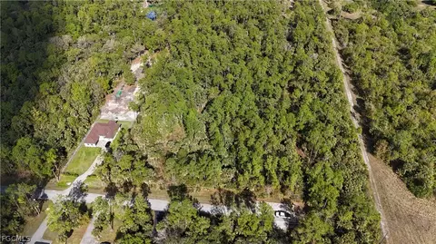 Undisclosed, Naples, FL 34117 photo 4