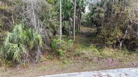 Undisclosed, Naples, FL 34117