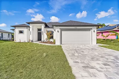 1102 NE 4th Pl, Cape Coral, FL 33909