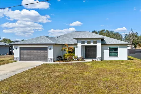 3914 39th St SW, Lehigh Acres, FL 33976