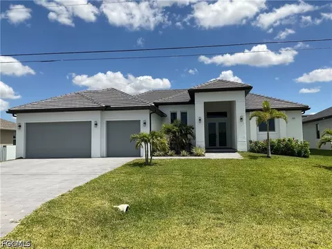 335 SW 31st Pl, Cape Coral, FL 33991