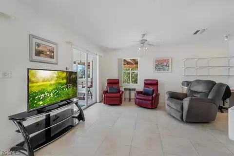 1079 Lock Ln, Moore Haven, FL 33471 photo 10