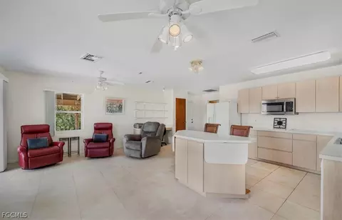 1079 Lock Ln, Moore Haven, FL 33471 photo 11