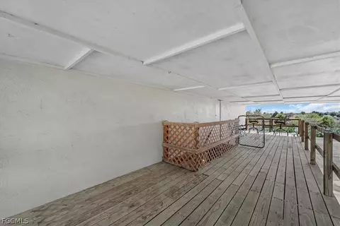 Exterior - 1079 Lock Ln, Moore Haven, FL 33471 photo 11 of 13