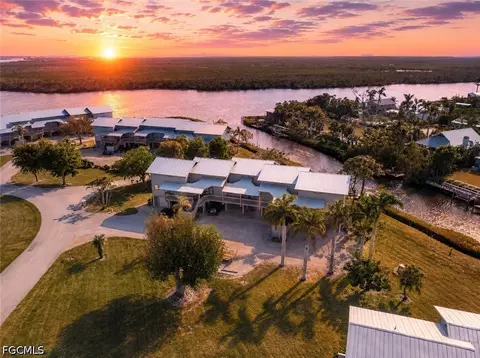511 Blue Crab Cir #4, Bokeelia, FL 33922