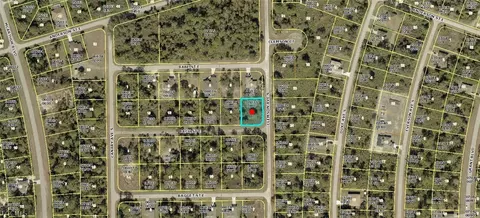 1027 Bach St E, Lehigh Acres, FL 33974