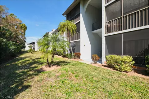 9650 Green Cypress Ln #22, Fort Myers, FL 33905