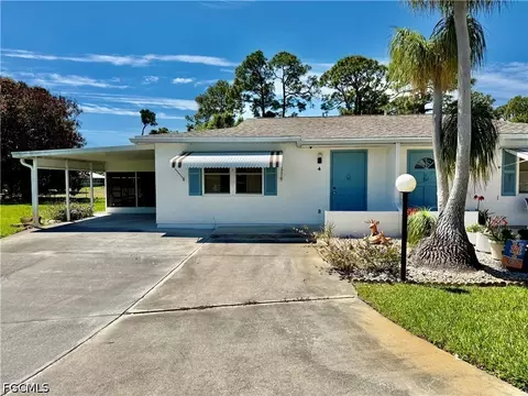 4 Desert Ash Ct, Lehigh Acres, FL 33936