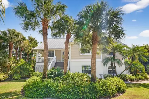 739 Anchor Dr, Sanibel, FL 33957