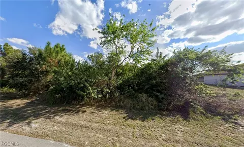 3903 14th St SW, Lehigh Acres, FL 33976
